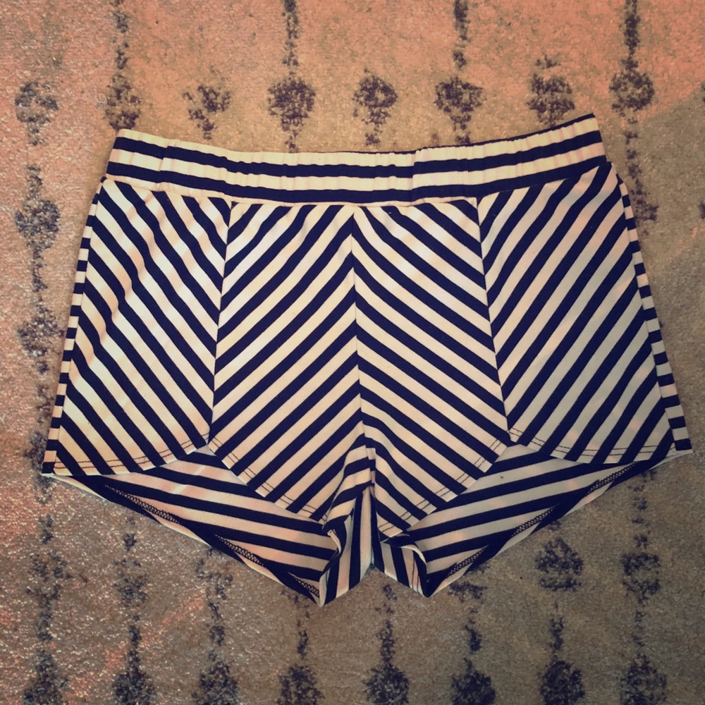 Striped Stretchy Shorts